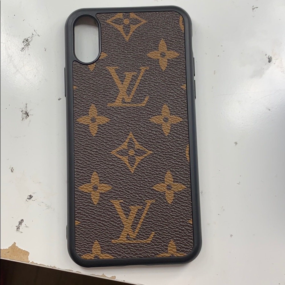 iPhone XS case
